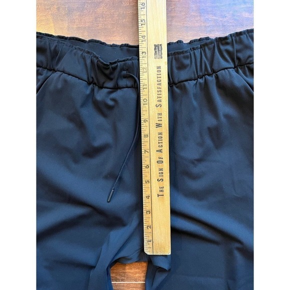 Lululemon Keep Moving Pants 10 Black 7/8 High Rise Nulu Sweat Wick Drawcord - Picture 5 of 8